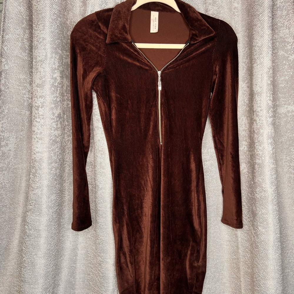 Elegant‎ Long Sleeve Brown Velvet Dress